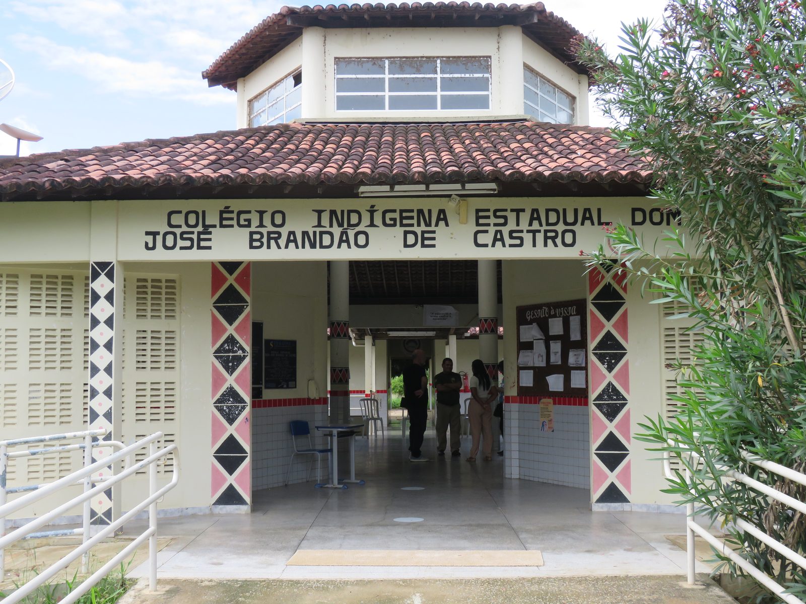 Colégio Estadual Indígena Dom José Brandão de Castro